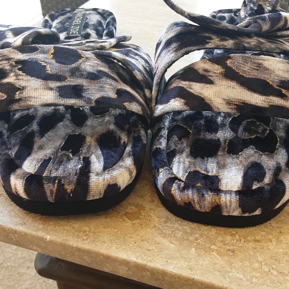 Rachel Zoe animal print velvet slippers size 9 - Picture 5 of 9